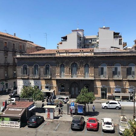 Finestre In Piazza Apartment Catania Exterior photo